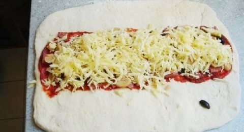Domáca – Pizza Calzone - krok 3