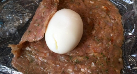 Skotske vejce ( z kureciho masa)  - krok 3