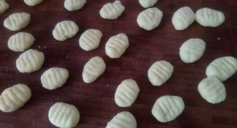 Gnocchi vepřové a špenát  - krok 1