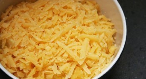Zapekané zemiaky so syrom - krok 2